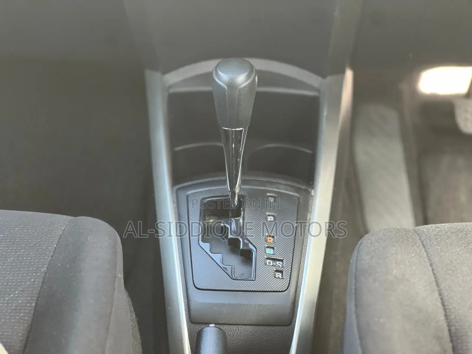 Toyota Corolla Fielder 1.5 Petrol FWD 2019 White