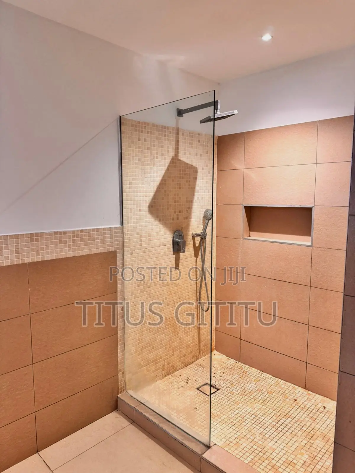Beachfront 3 Bedroom Nyali | Swimming Pool Ac | Ocean Views