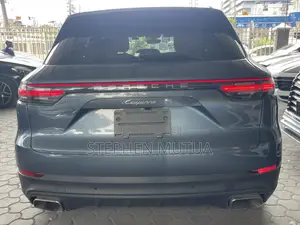 Porsche Cayenne Base AWD 2019 Blue