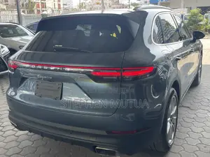 Porsche Cayenne Base AWD 2019 Blue