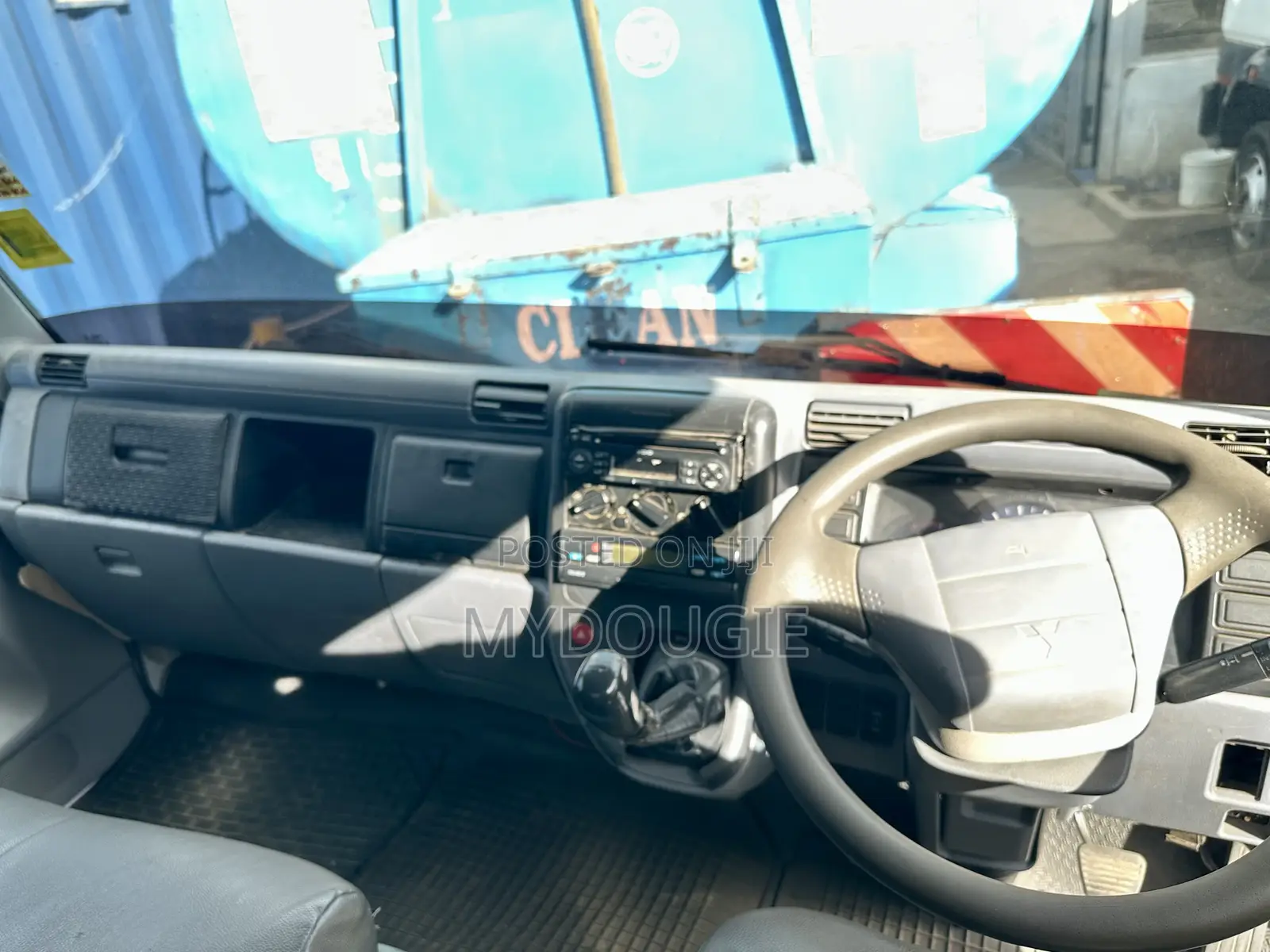 Mitsubishi Fuso Truck