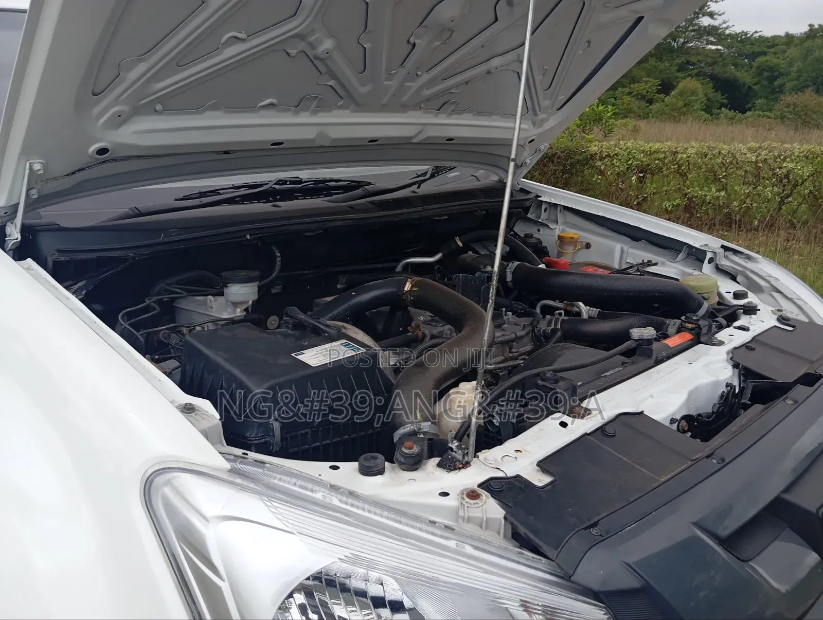 Isuzu D-MAX 2016 White