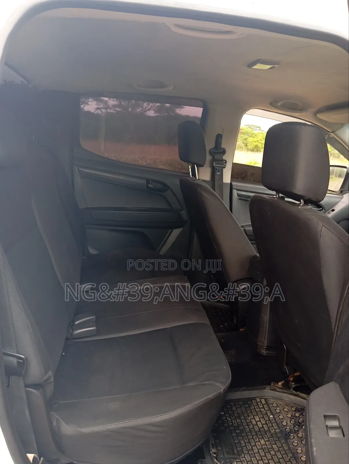 Isuzu D-MAX 2016 White