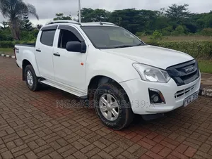 Isuzu D-MAX 2016 White