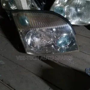 Nissan Xtrail Headlight Non Nt30