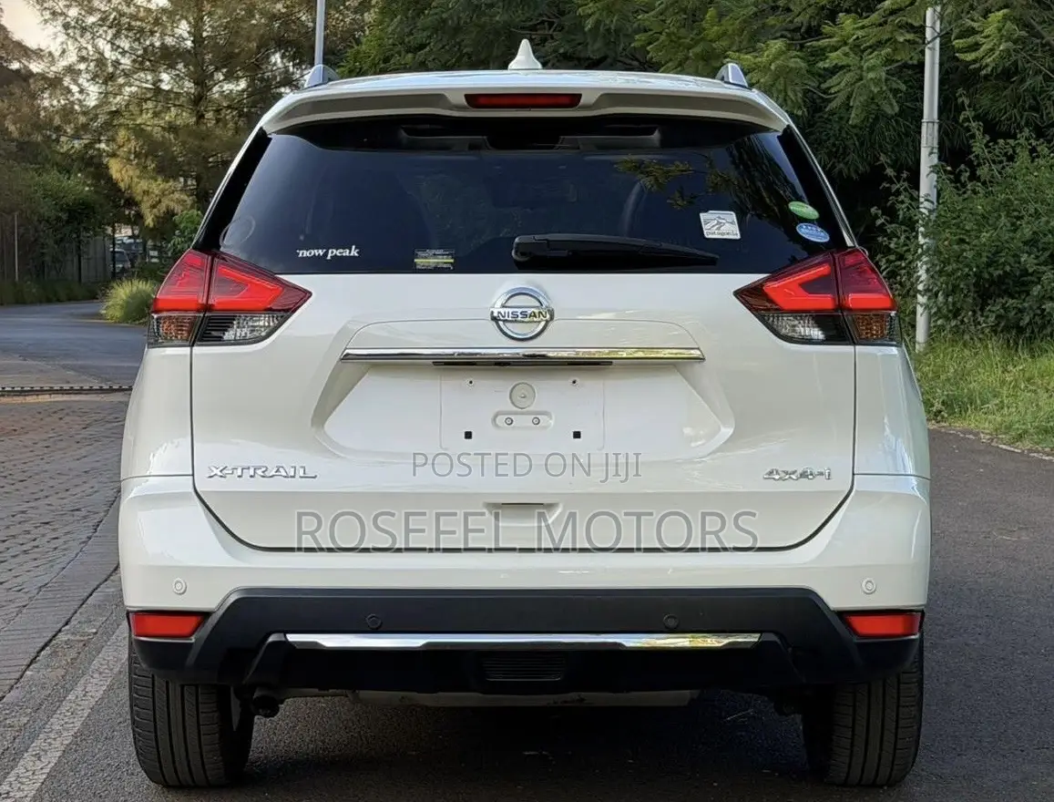 Nissan X-Trail 2.0 Petrol AWD 2019 White