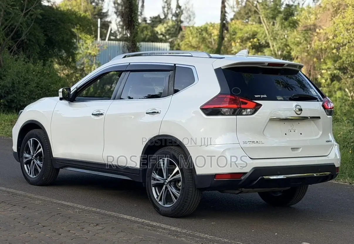 Nissan X-Trail 2.0 Petrol AWD 2019 White