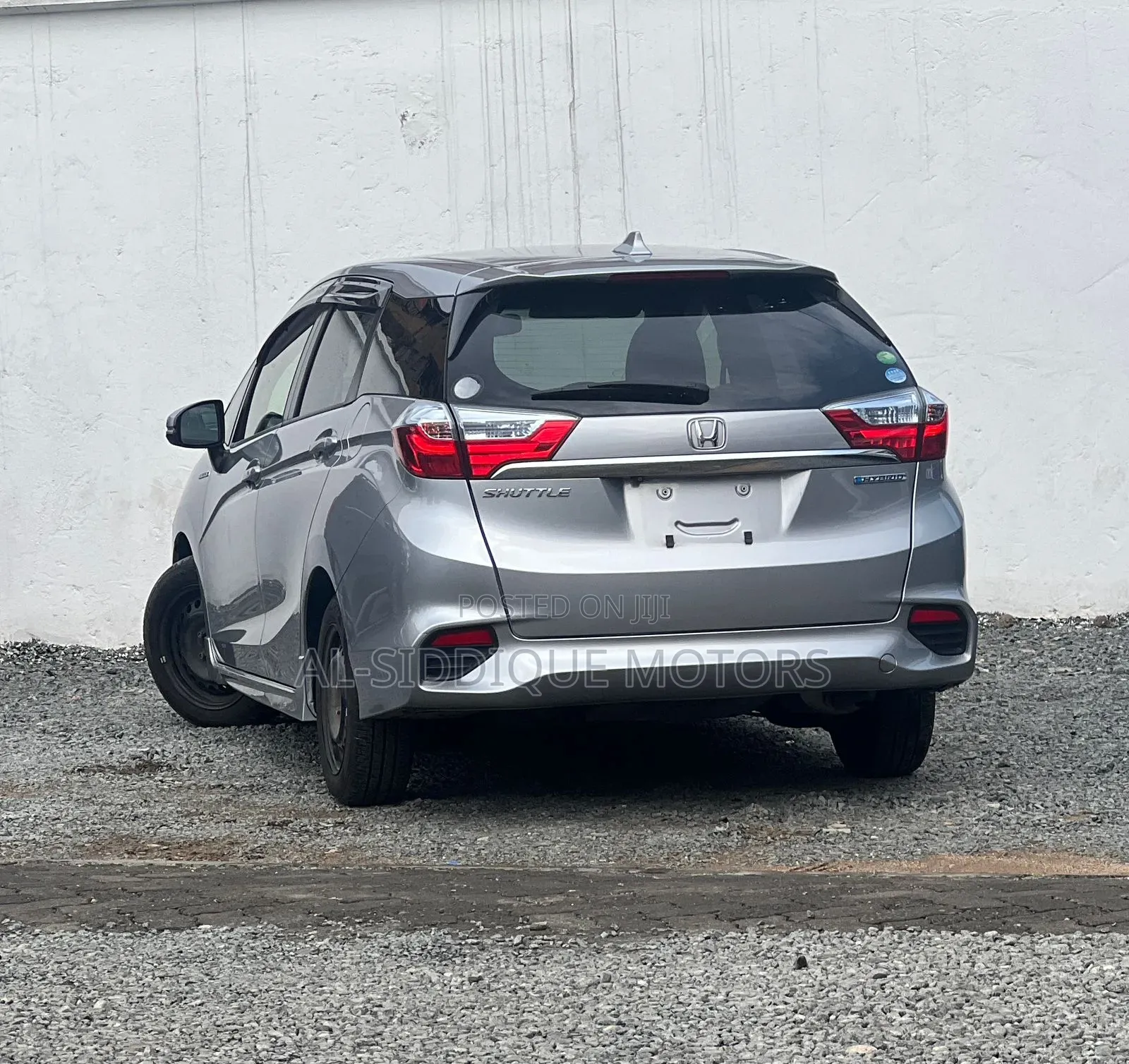 Honda Fit Shuttle 1.5 Hybrid 2WD 2019 Silver