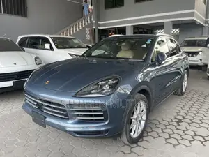 Porsche Cayenne Base AWD 2019 Blue
