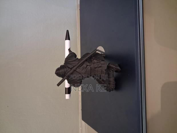 Pen Holder - thumbnail 2