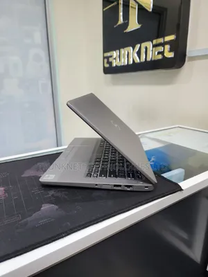 Laptop Dell Latitude 5310 16GB Intel Core i7 SSD 256GB