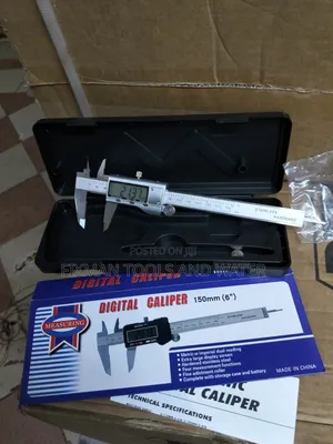Accurate Digital Vanier Caliper 150 Mm Long With Metallic Housing