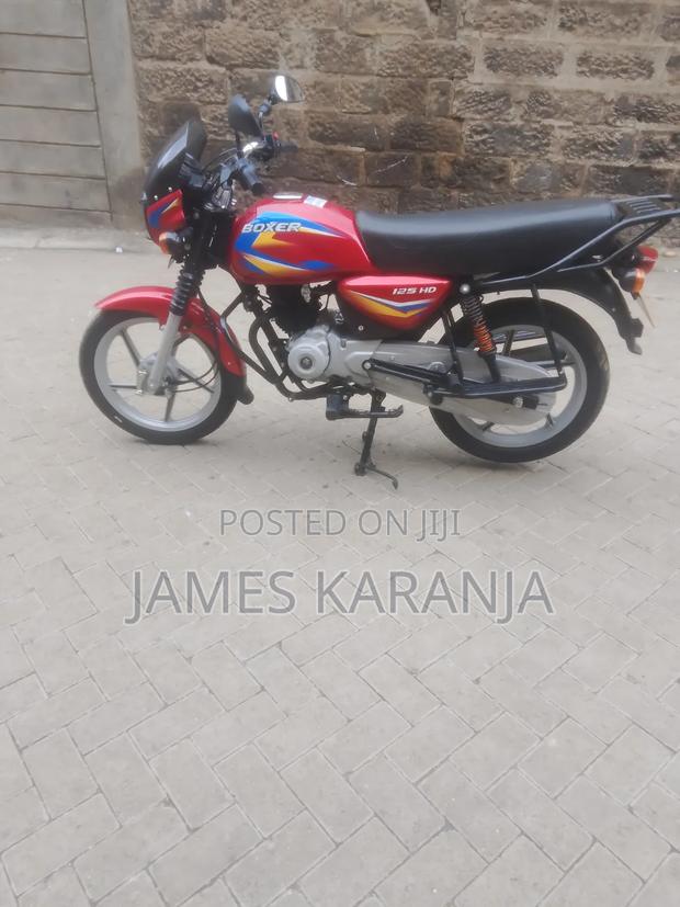Bajaj Boxer 125 2026 Red