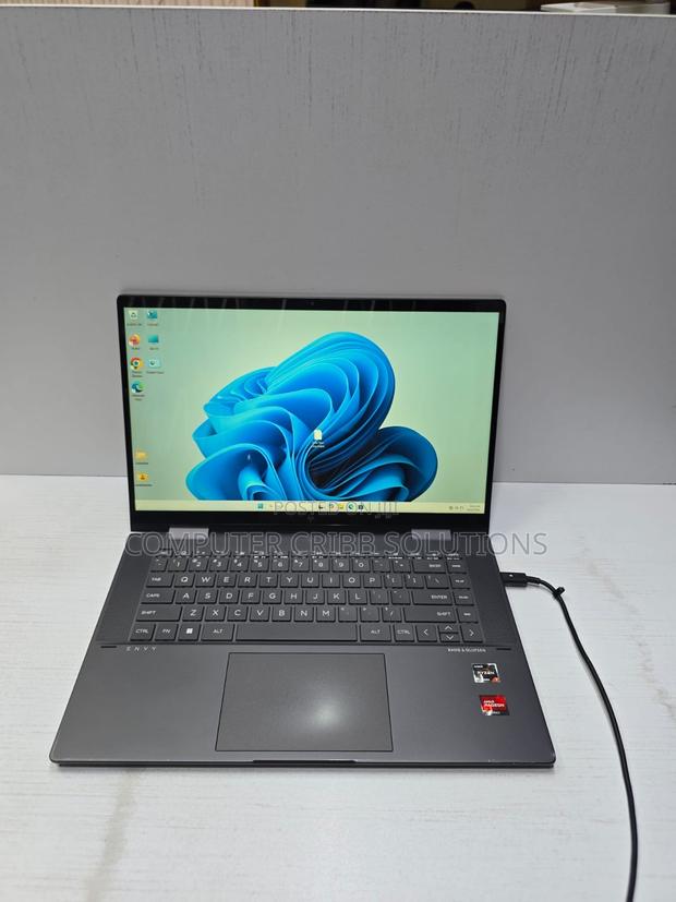 Laptop HP Envy 15 16GB AMD Ryzen 7 SSD 512GB