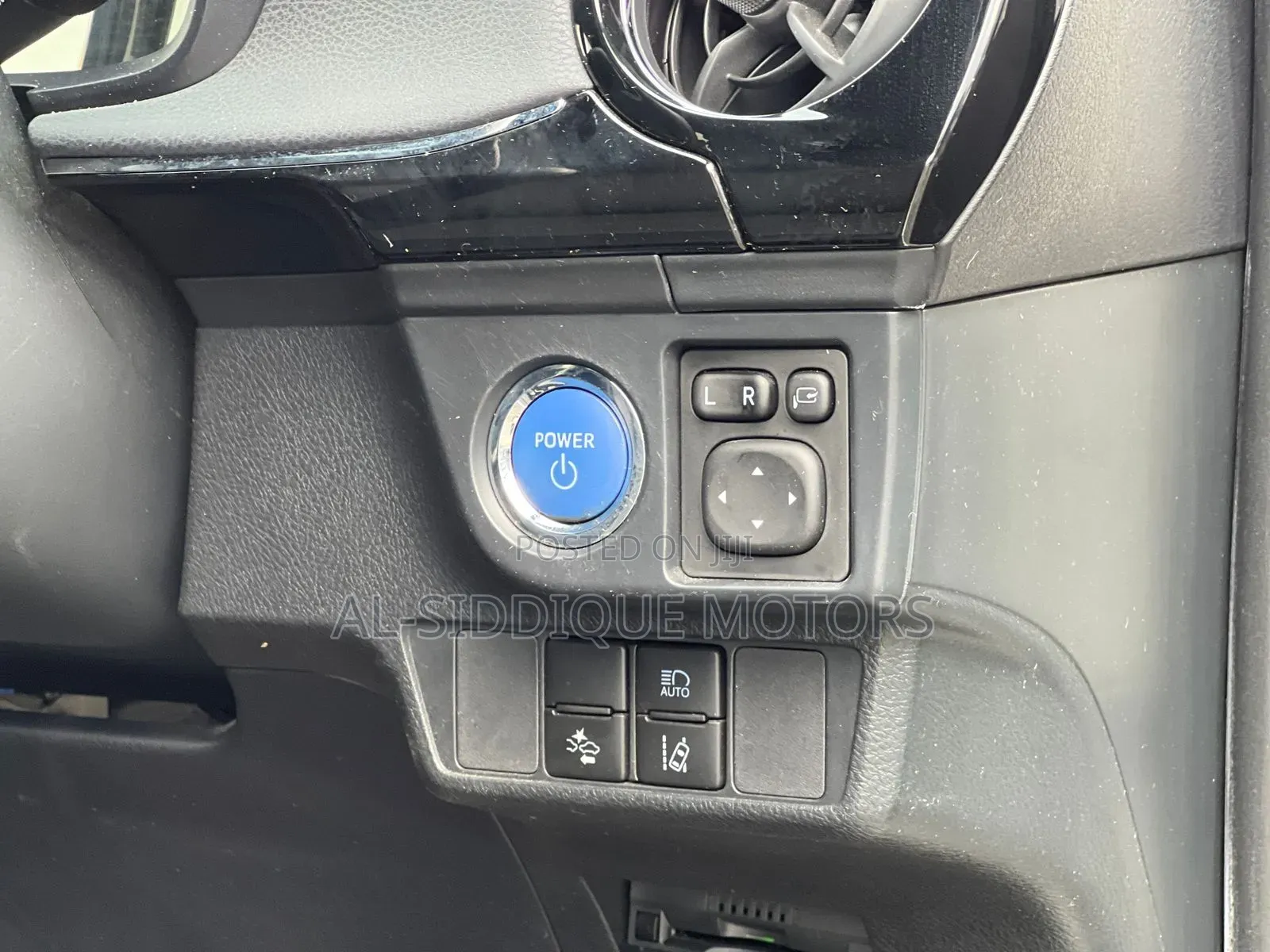 Toyota Corolla Fielder 1.5 Petrol AWD 2019 White