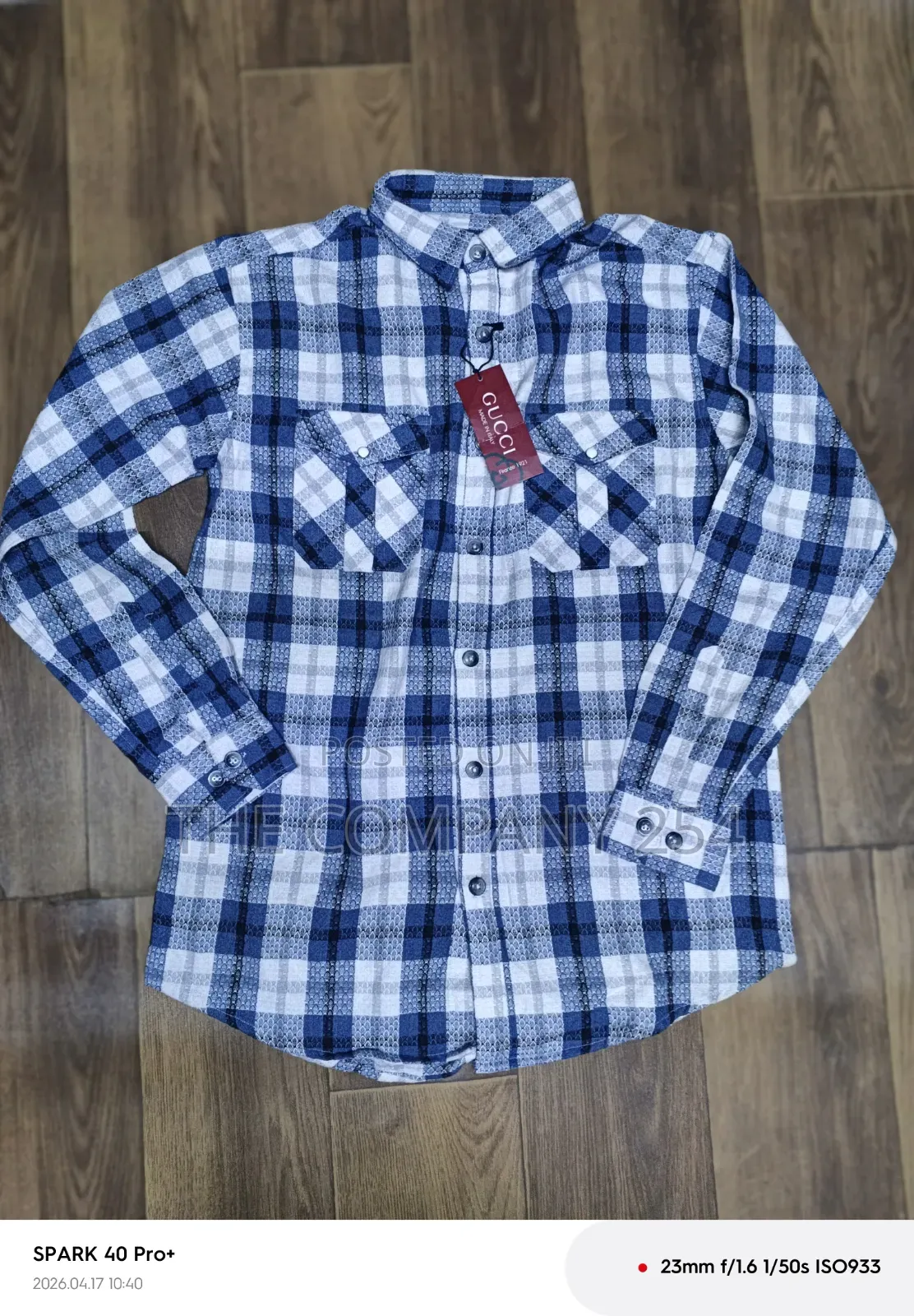 Quality Casual Long Sleeved Collar Checked Flannel Shirt Available