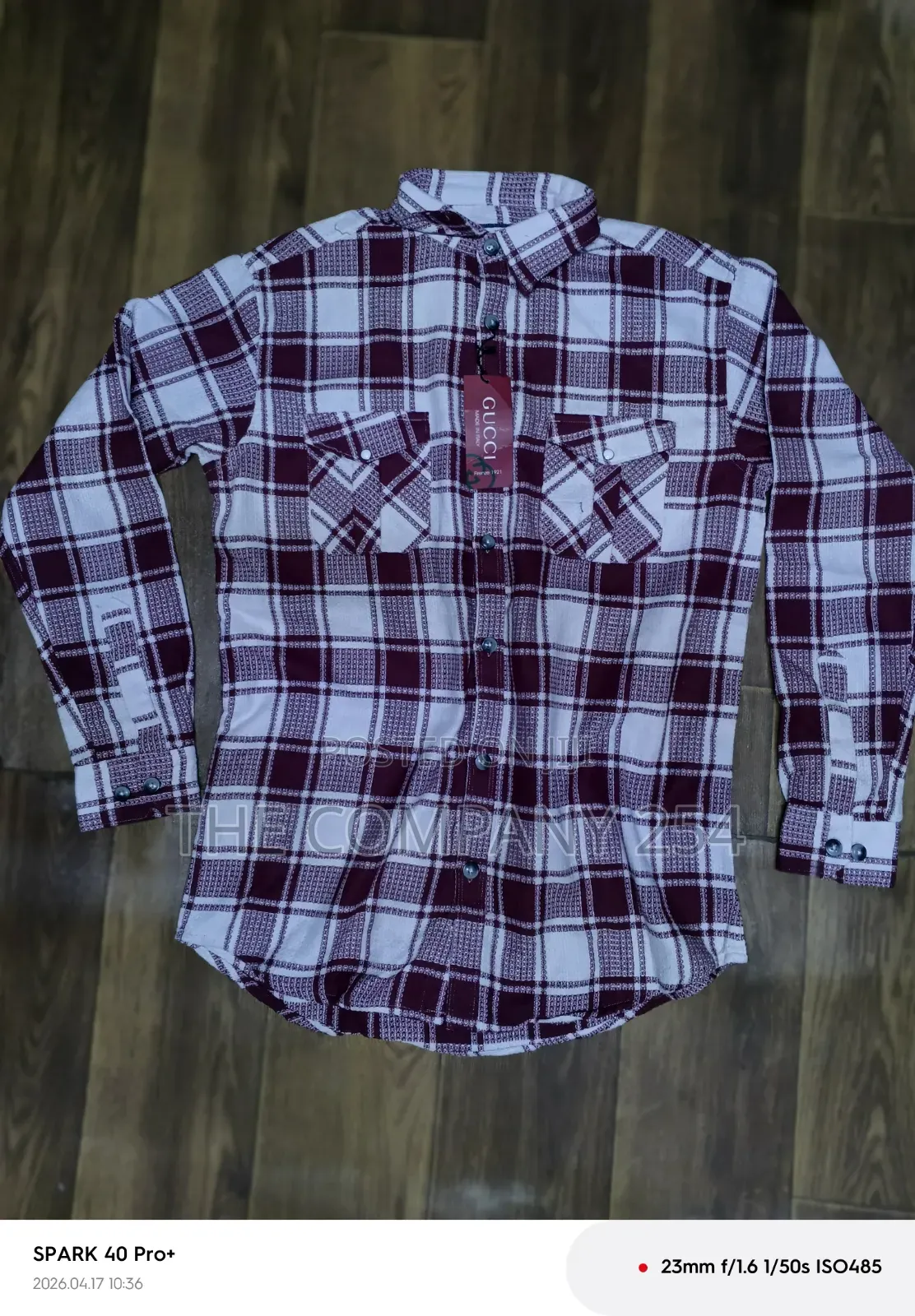 Quality Casual Long Sleeved Collar Checked Flannel Shirt Available