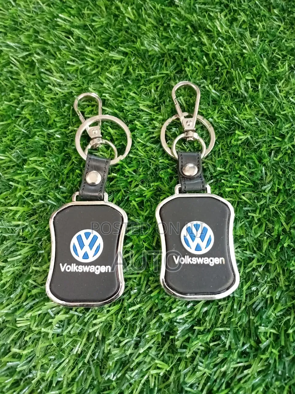 Volkswagen Key Holder Keychain Leather Metal Vw