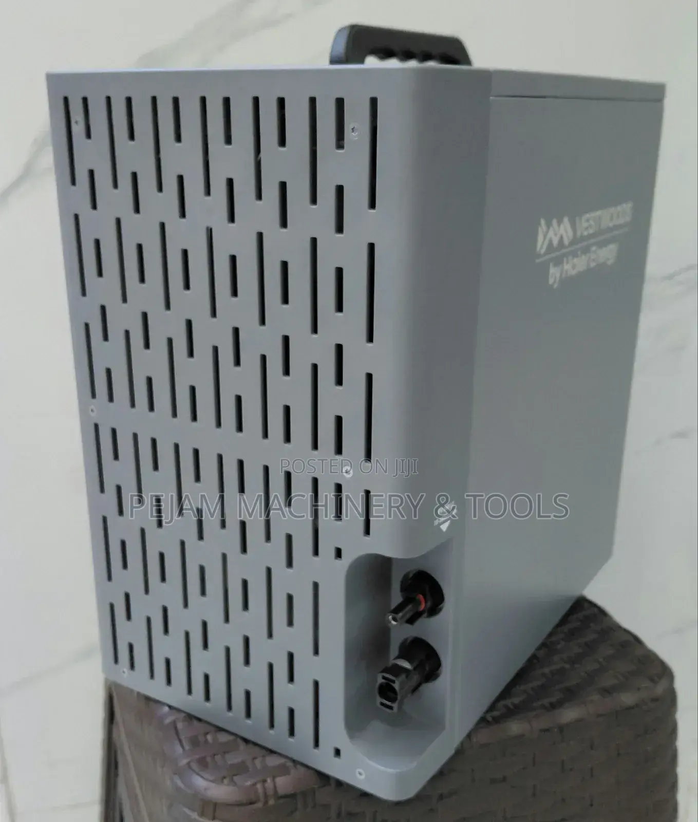 Vestwoods by Haier 2kwh Portable Power Station 2000wh
