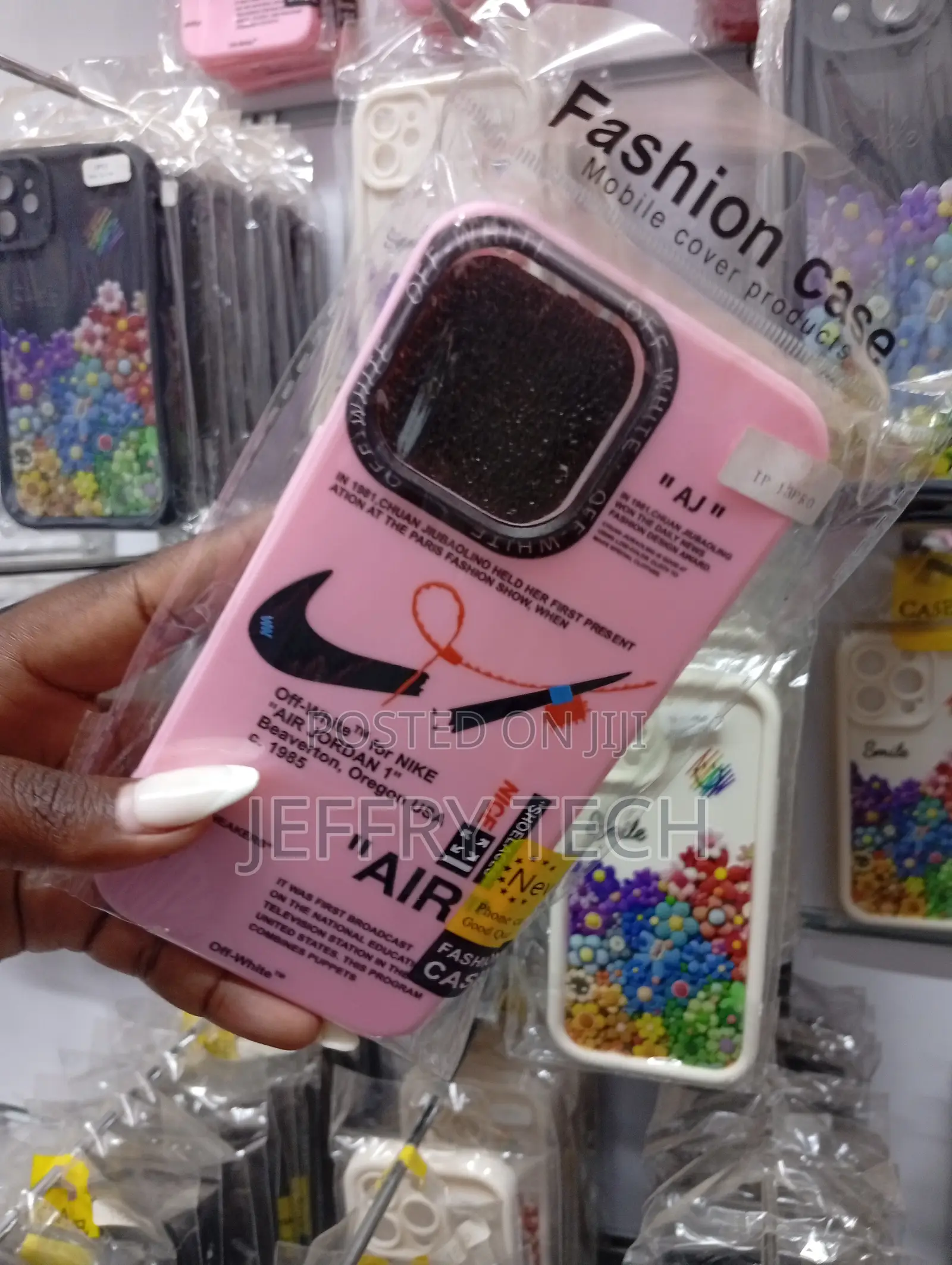 iPhone 13 Pro Case Designed in a Pink Color With an Aesthetic