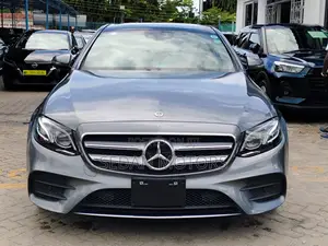 Mercedes-Benz E200 2019 Gray