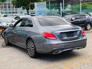 Mercedes-Benz E200 2019 Gray