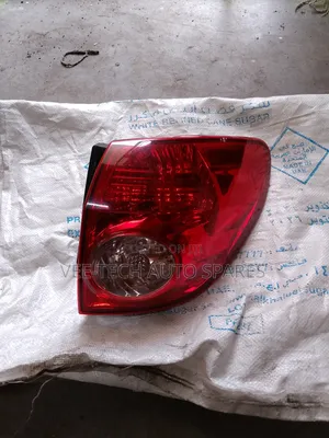 Nissan Wingroad Y12 Taillight