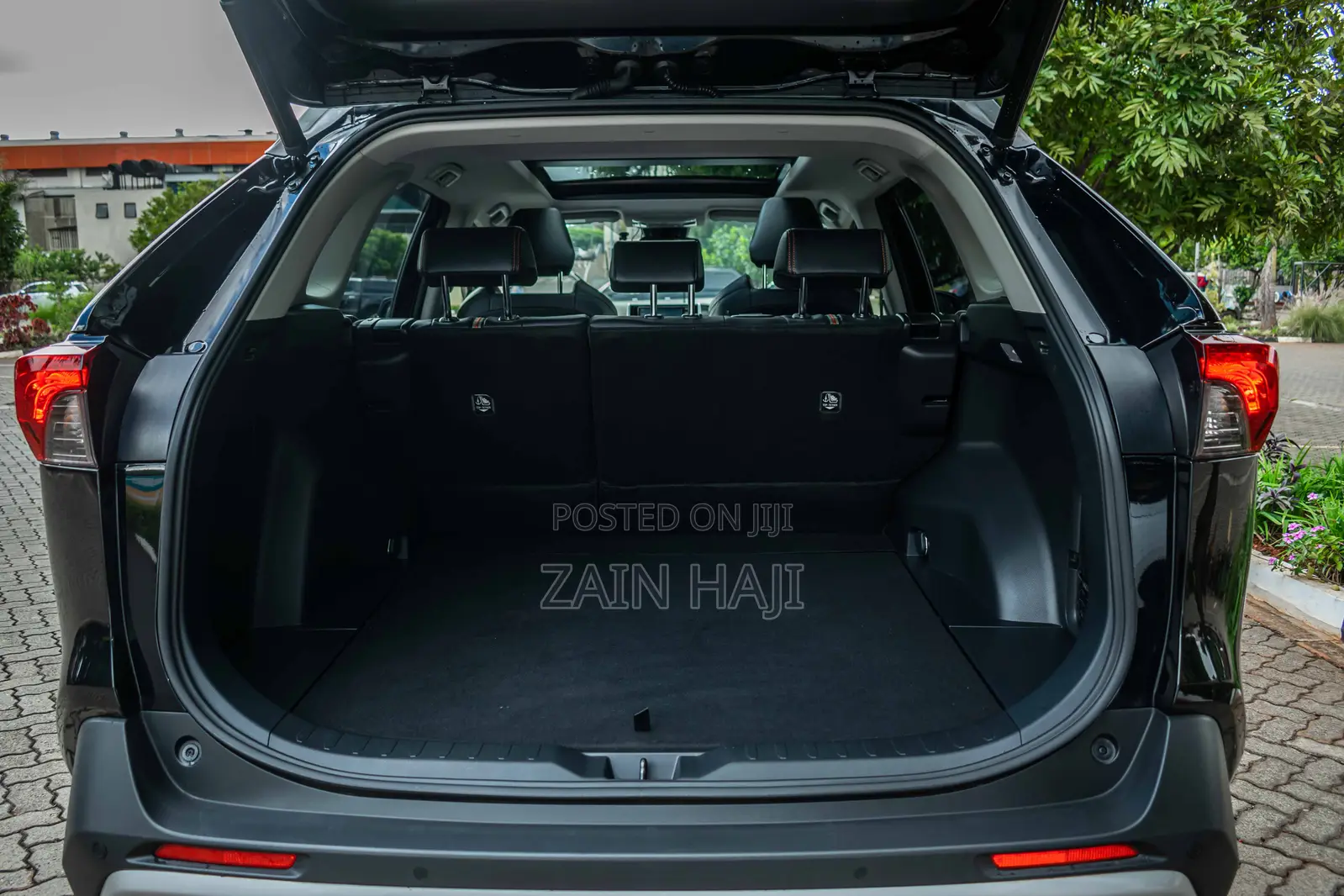 Toyota RAV4 Adventure 2019 Black