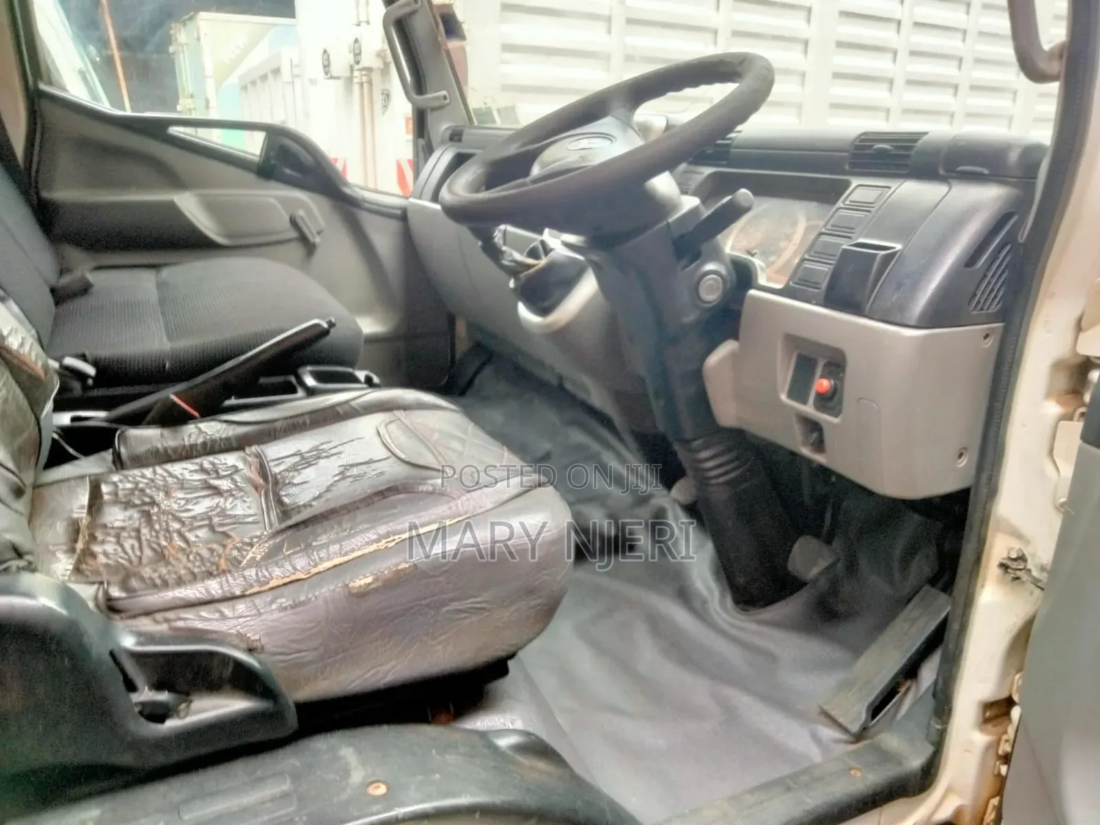 Mitsubishi Canter Truck