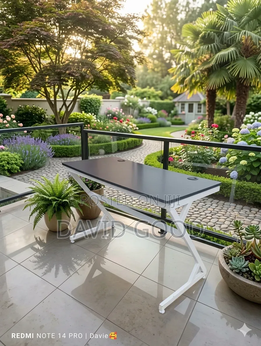 Floating Table