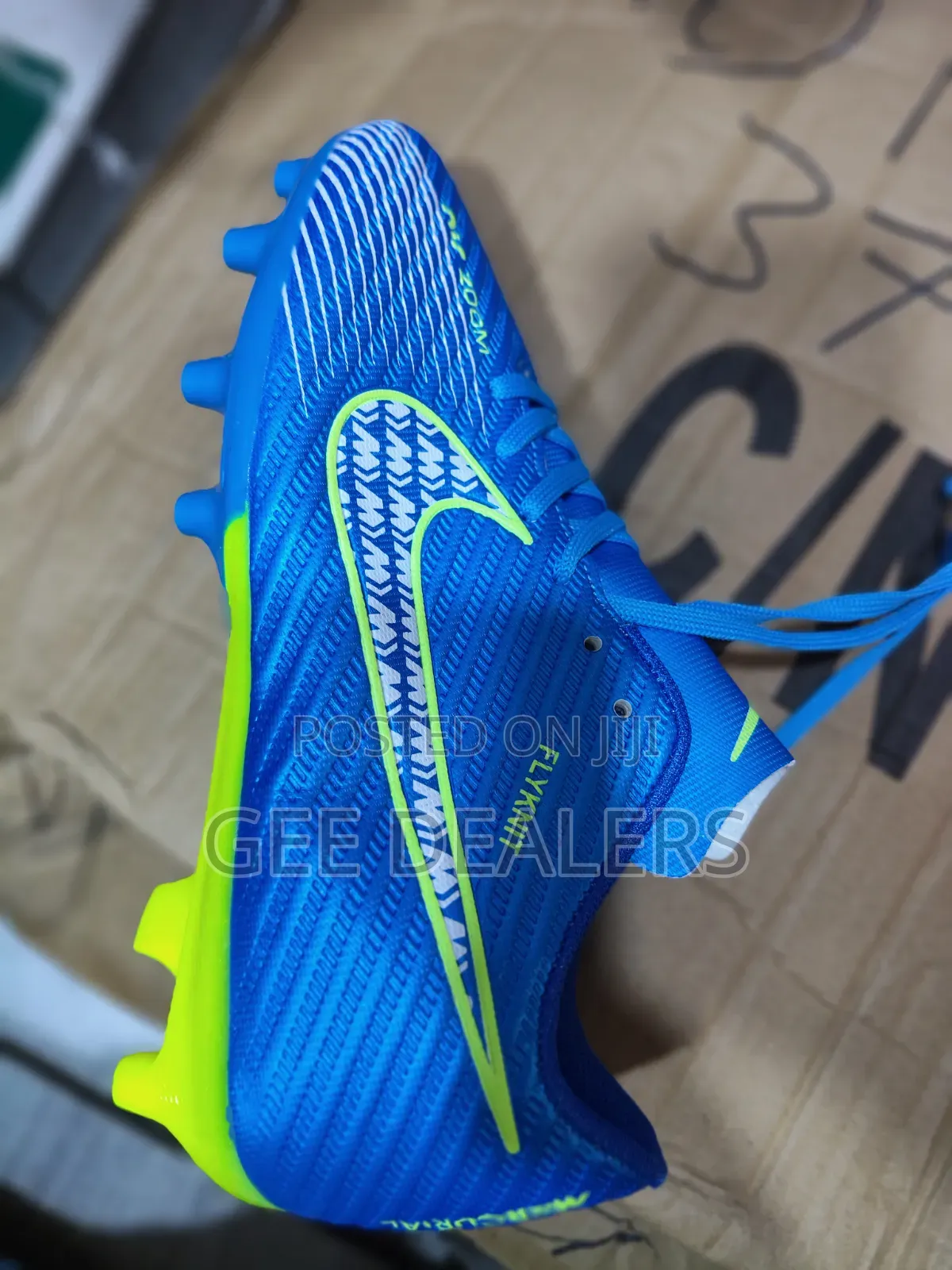 Junior Kids Soccer Boots, Football Boots Size 37-42