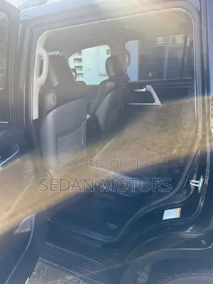 Toyota Land Cruiser 4.6 V8 ZX 2019 Black