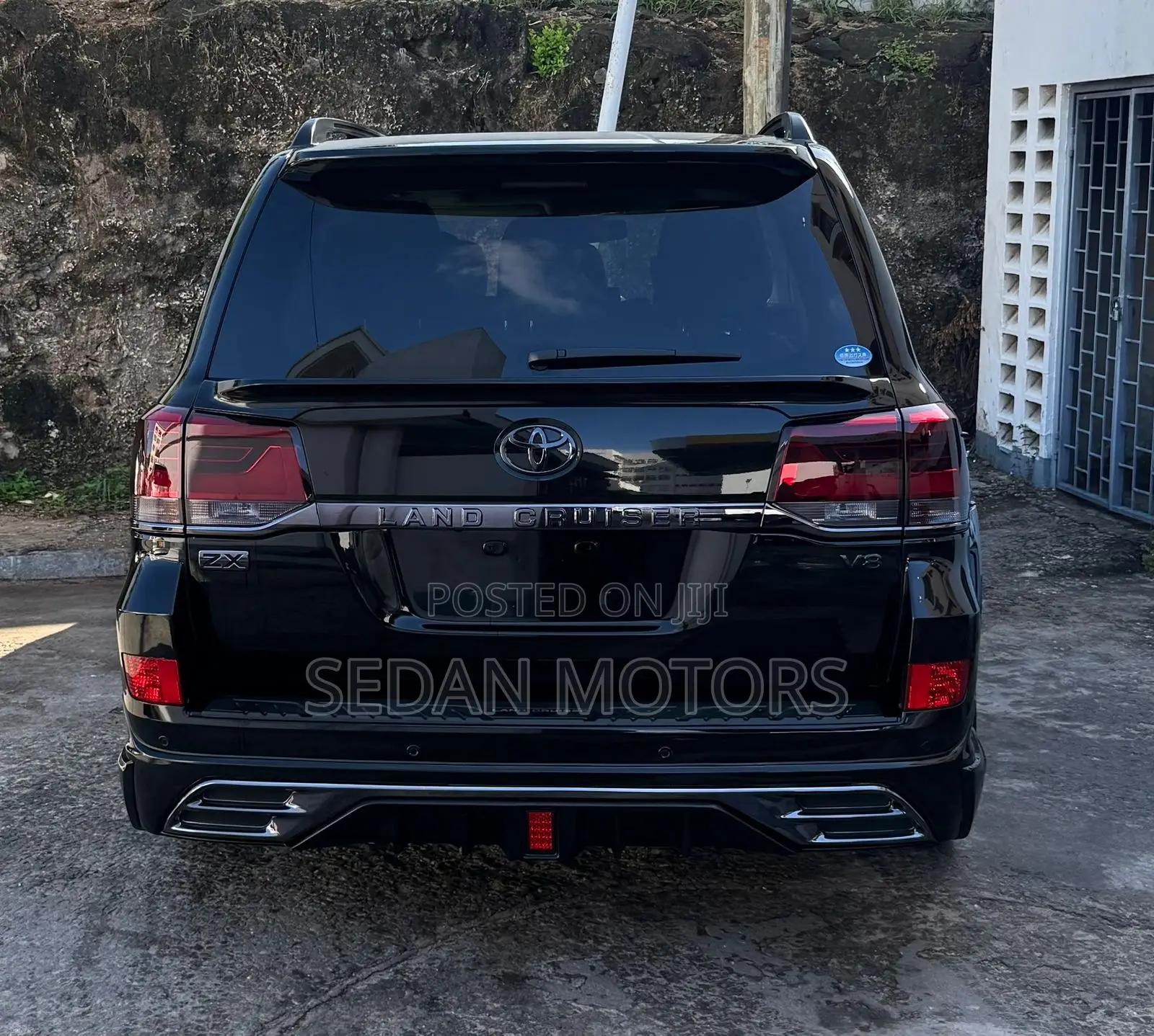 Toyota Land Cruiser 4.6 V8 ZX 2019 Black