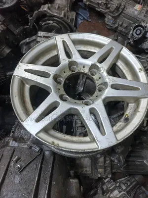 Toyota Hiace Chrome Rims Set