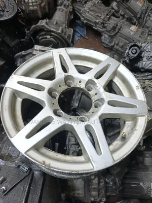 Toyota Hiace Chrome Rims Set