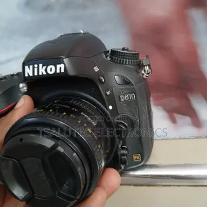 Nikon D610