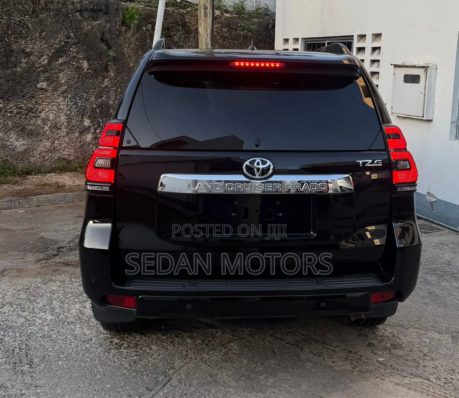 Toyota Land Cruiser Prado 2019 Matt Black