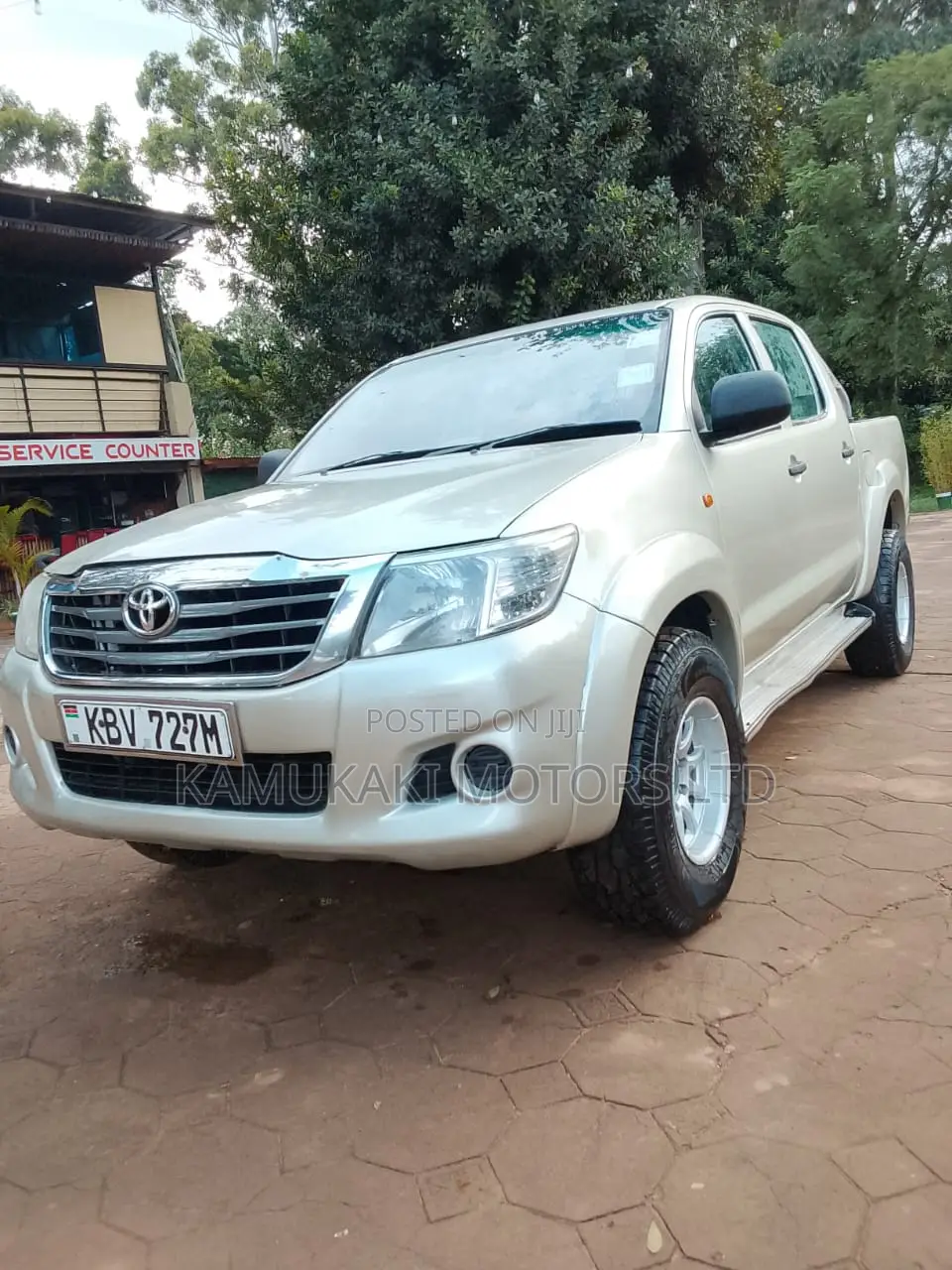 Toyota Hilux 2013 Silver