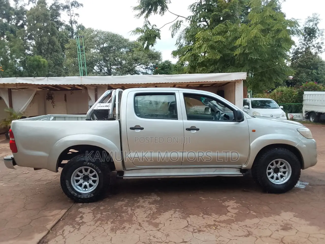 Toyota Hilux 2013 Silver