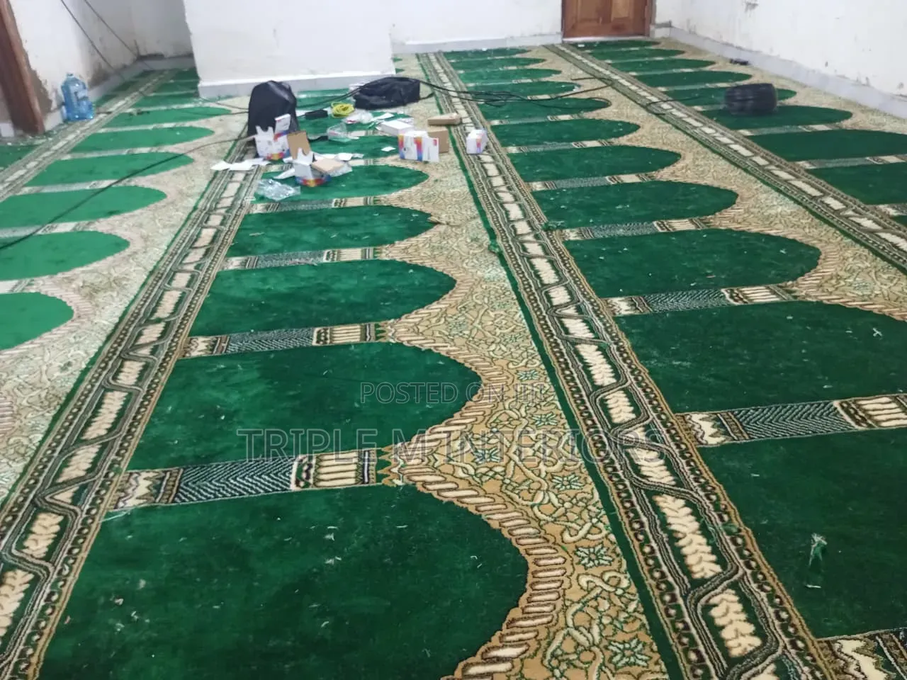 Luxury Mosque Carpets With Beautiful Islamic Patterns