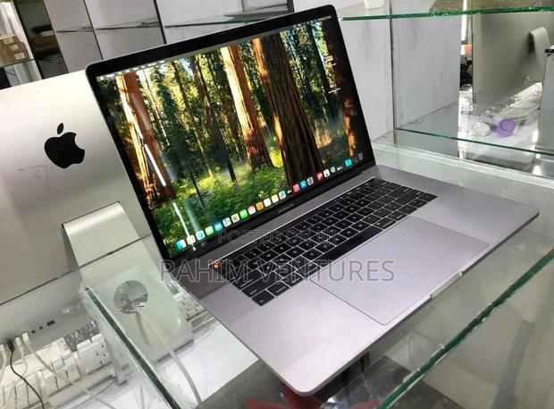 Laptop Apple MacBook Pro 2019 32GB Intel Core i7 SSD 512GB - thumbnail 3