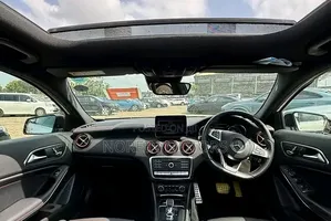 Mercedes-Benz A-Class 2018 Pearl