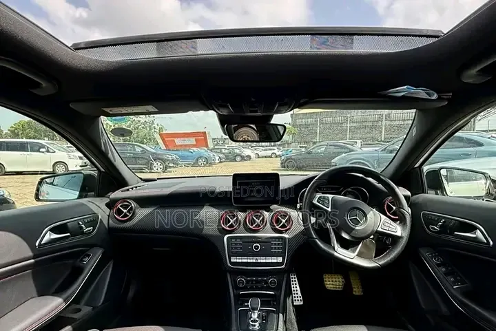 Mercedes-Benz A-Class 2018 Pearl