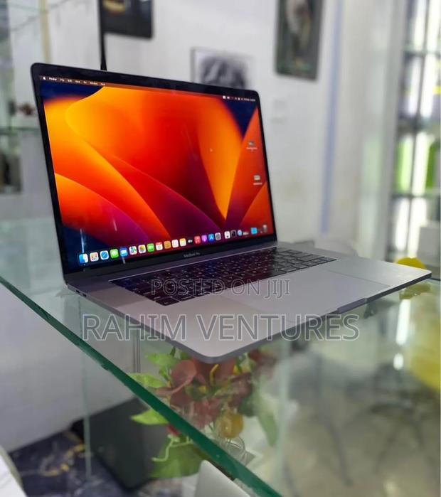Laptop Apple MacBook Pro 2018 32GB Intel Core i7 SSD 512GB - thumbnail 3