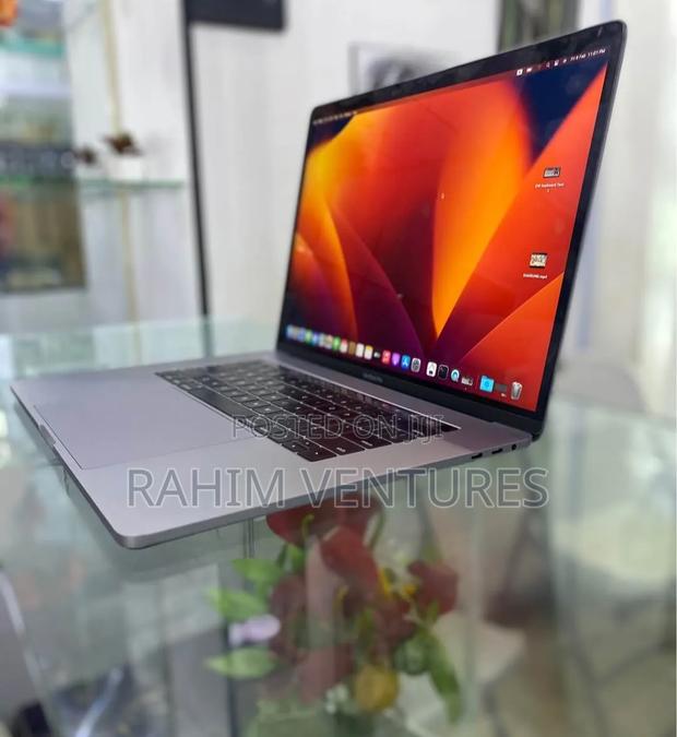 Laptop Apple MacBook Pro 2018 32GB Intel Core i7 SSD 512GB - thumbnail 4