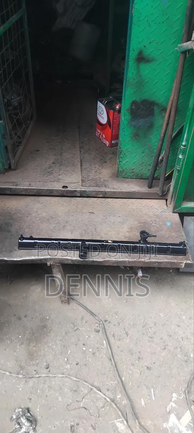 New Radiator Cover Xtrail Nt32