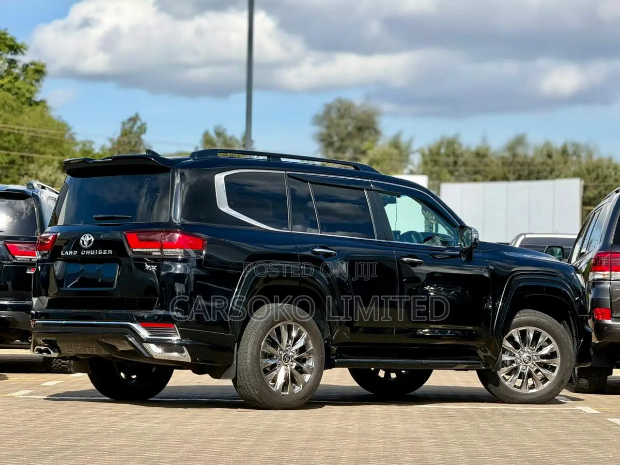 Toyota Land Cruiser 3.3 Diesel 4WD 2022 Black