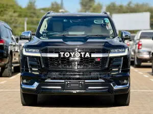 Toyota Land Cruiser 3.3 Diesel 4WD 2022 Black