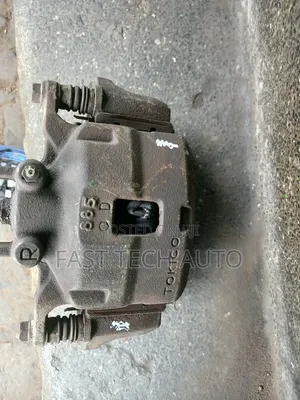 Mitsubishi L200 Front Calliper (4wd)
