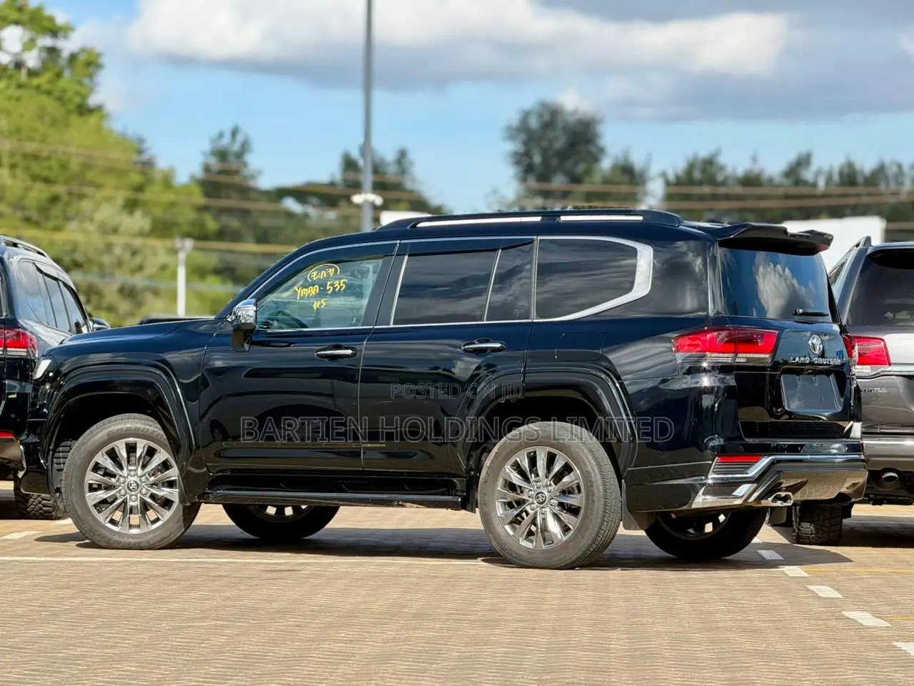Toyota Land Cruiser 3.3 Diesel 4WD 2022 Black